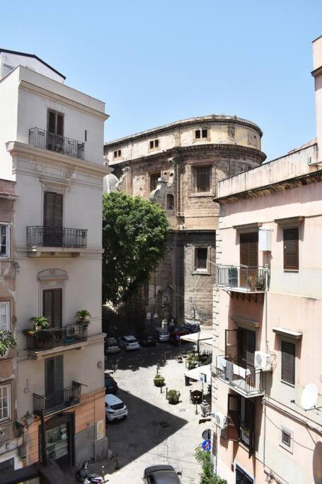 Appartamento Nel Centro Storico Di Palermo - Via Meli'S House Exterior foto