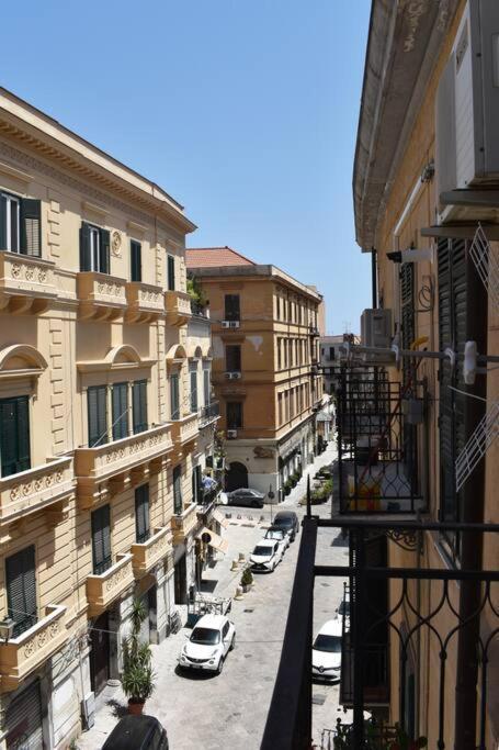 Appartamento Nel Centro Storico Di Palermo - Via Meli'S House Exterior foto